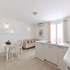 Near Center With Free Parking And Air Condition In Each , Zadar Chorwacja